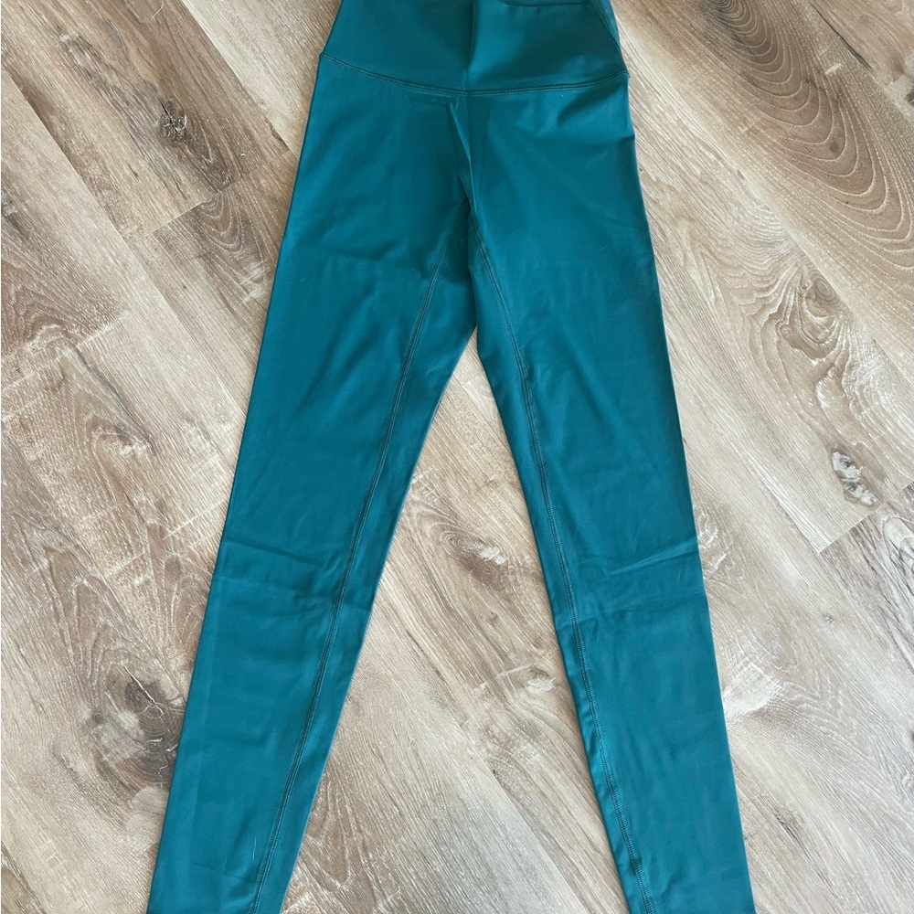 NVGTN Women’s Leggings